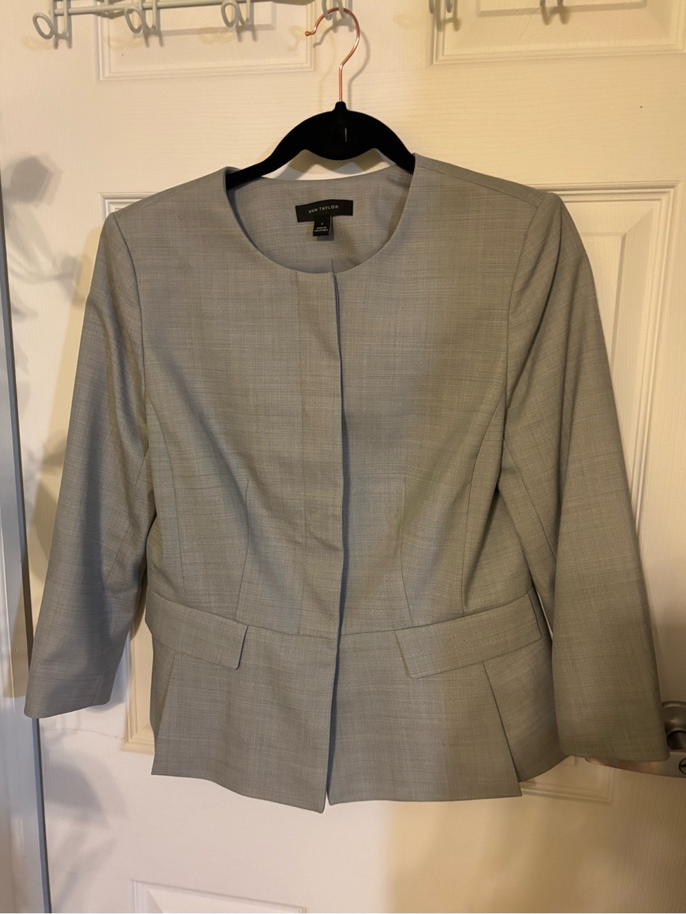 Ann Taylor Gray Wool-Blend Collarless Blazer